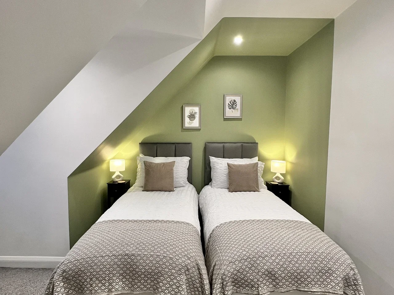 Flat Shenley Road in Hertsmere
