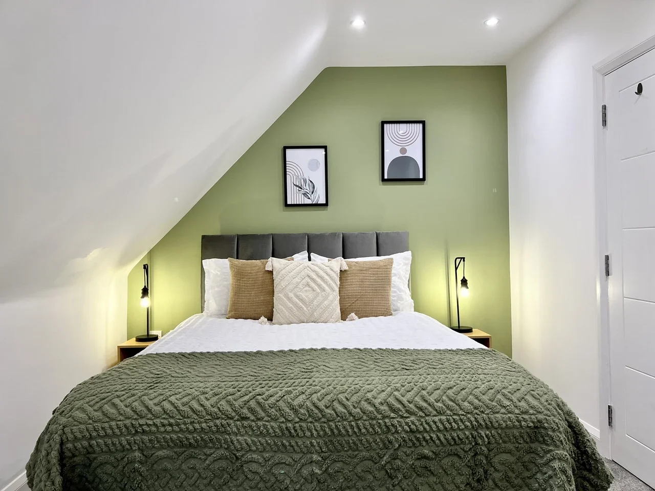 Flat Shenley Road in Hertsmere