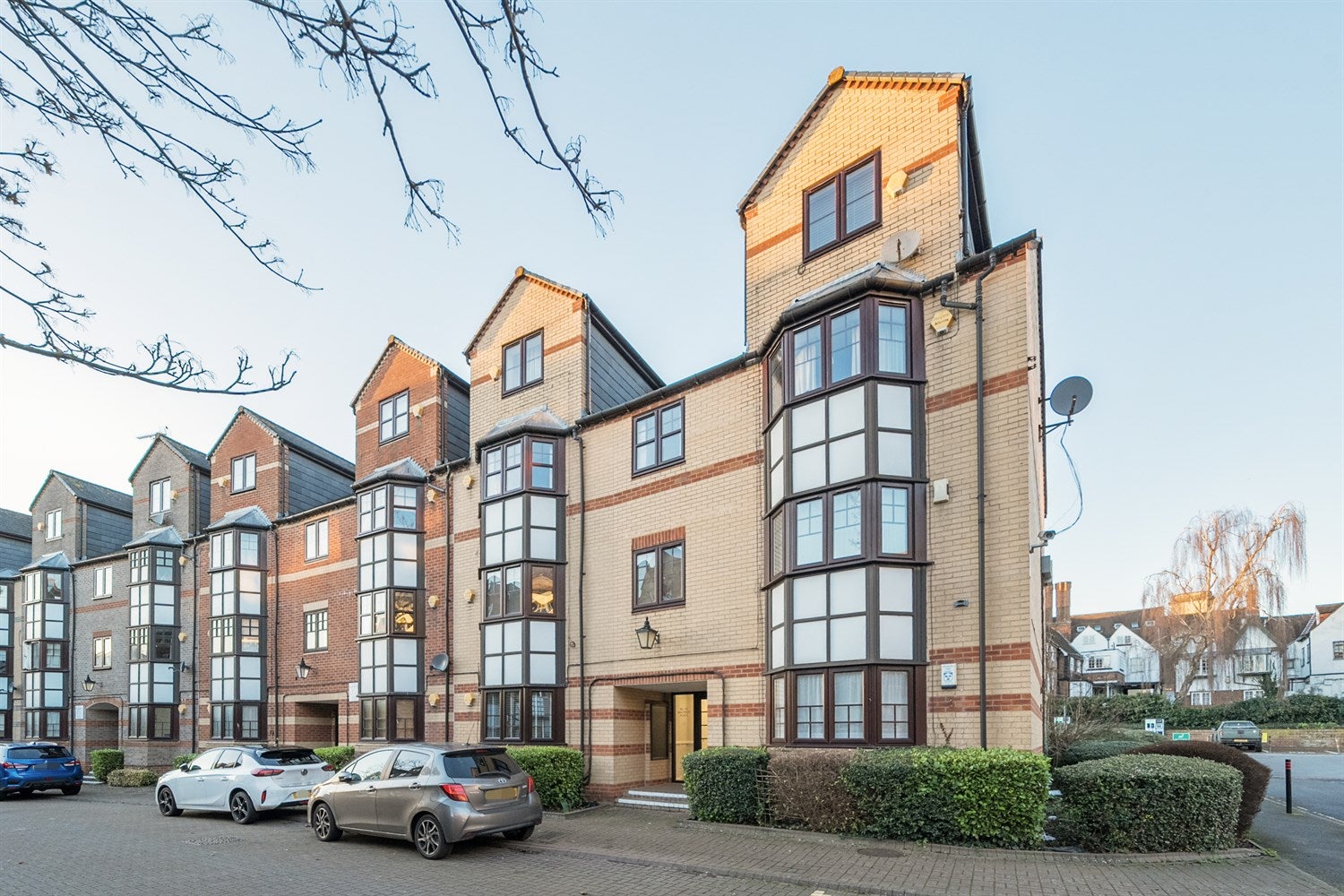 Flat Maltings Place in Reading
