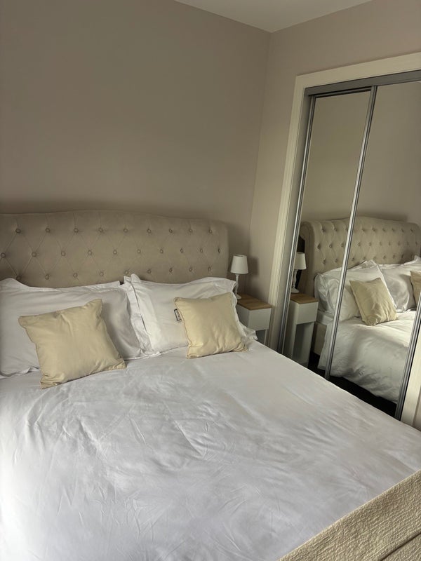 Room Brunswick Road in City of Edinburgh