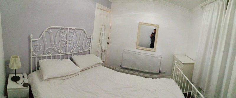 Room Craig Place in Aberdare