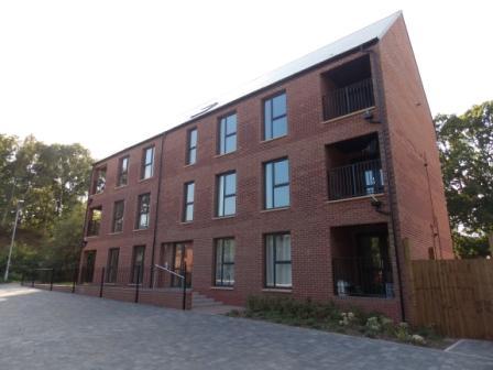 Flat Ketley Park Road in Ketley