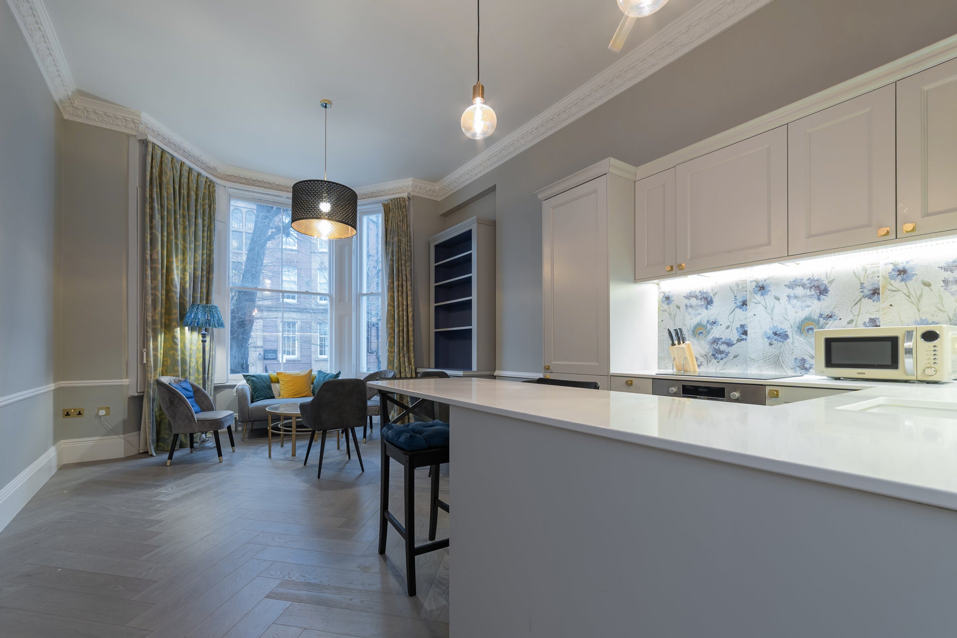 Flat Cromwell Crescent in Greater London
