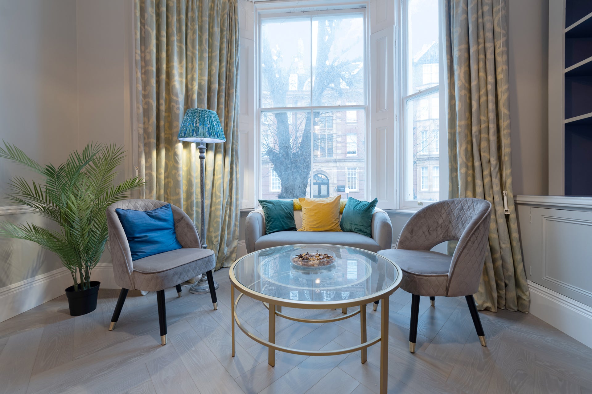 Flat Cromwell Crescent in Greater London