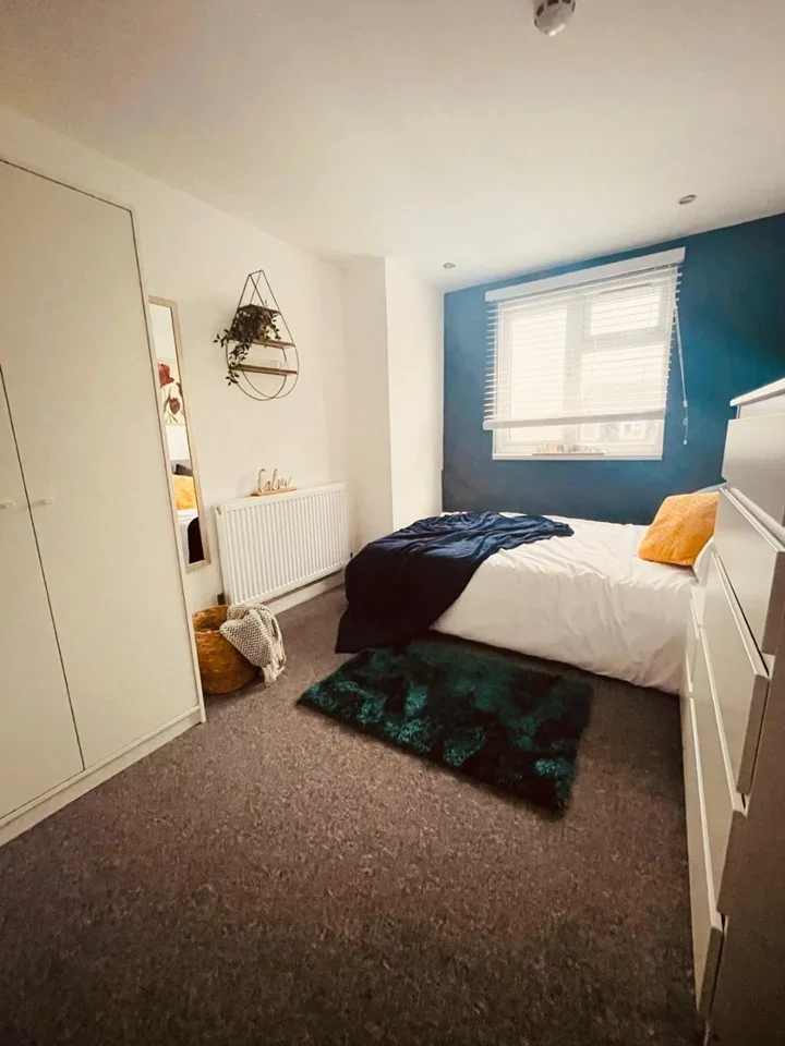 Room Princes Avenue in Watford