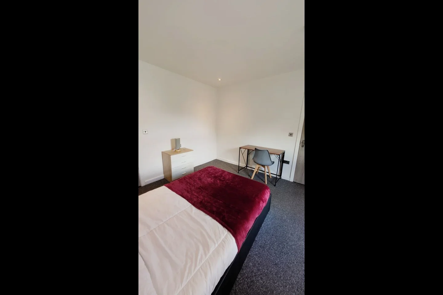 Room Princes Avenue in Watford