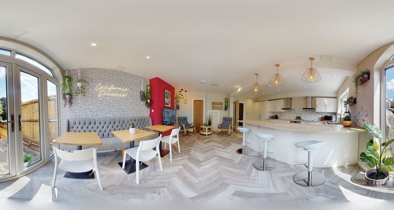 Room Ridgeway Drive in Greater London