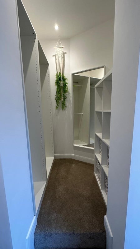 Room Ridgeway Drive in Greater London