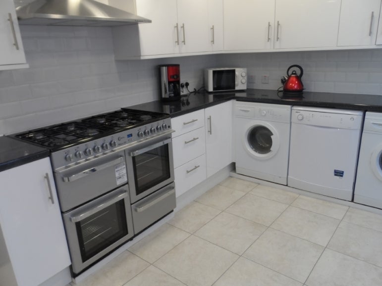 Flat Pershore Road in Birmingham