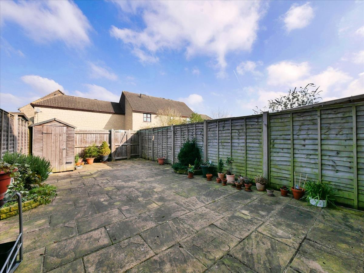 House Kemble Drive in Cotswold District