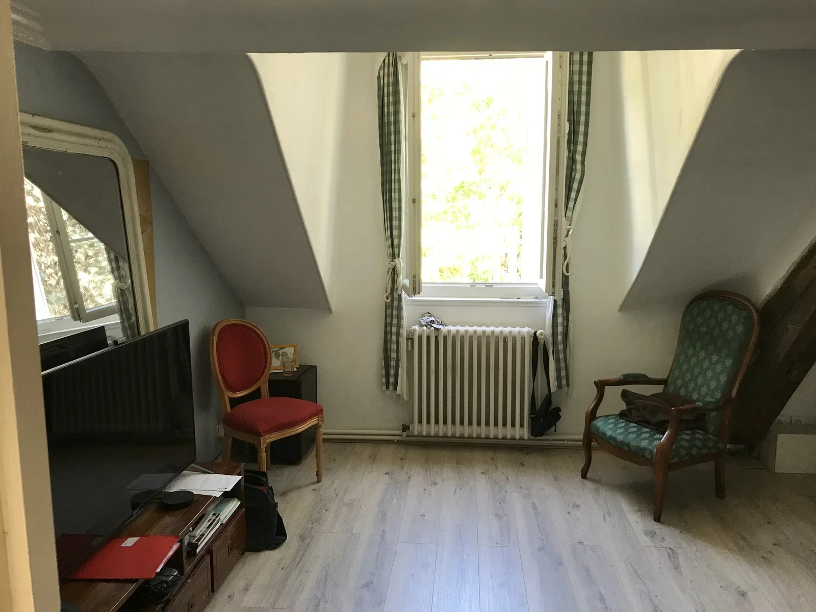Chambre Chaussée Jules César à Le Plessis-Bouchard