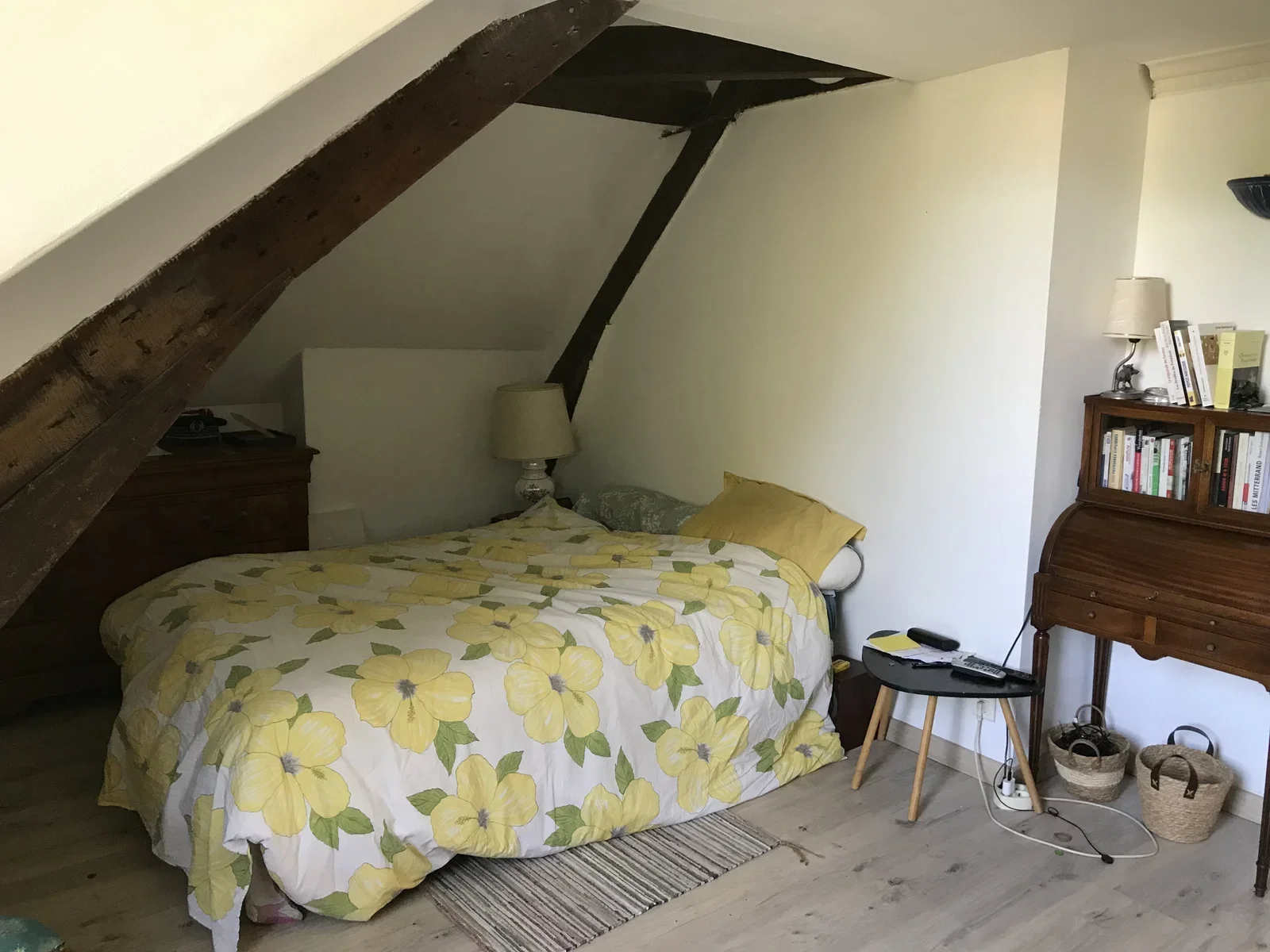 Chambre Chaussée Jules César à Le Plessis-Bouchard