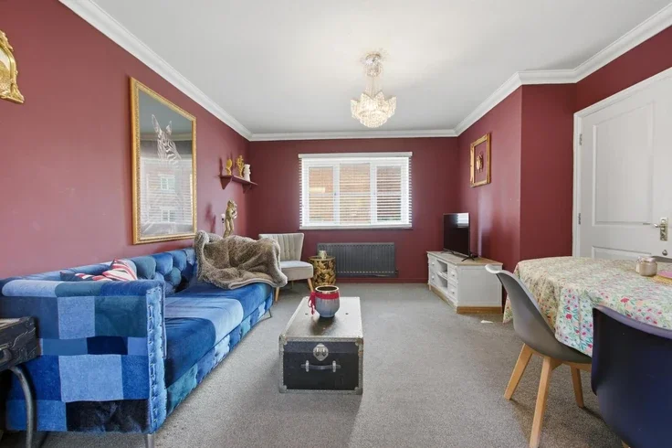 Flat Sullivan Close in Canterbury