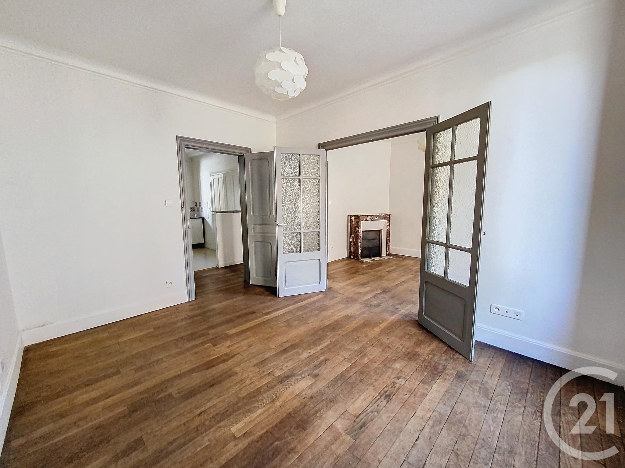 Appartement Place de Jaude à Clermont-Ferrand