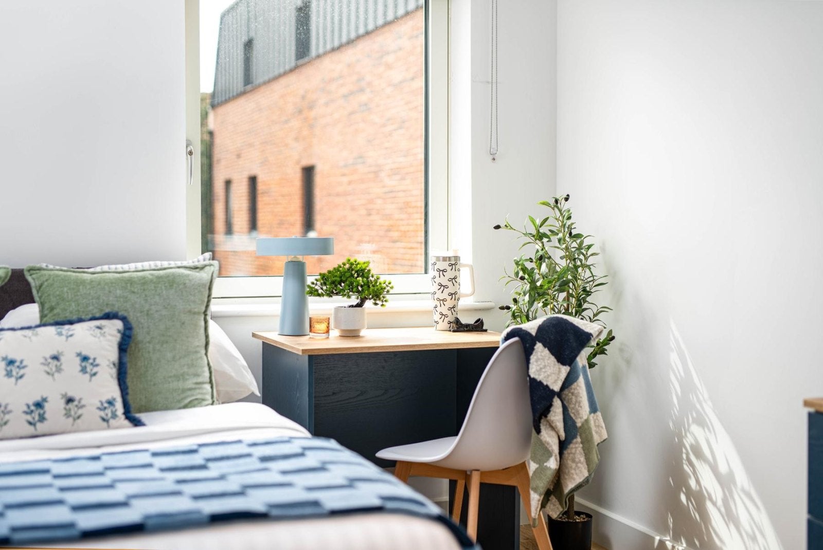 Room West Street in Bristol