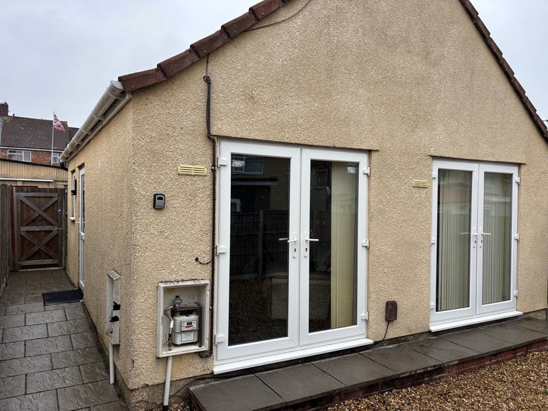 Flat Thirlmere Road in Bristol