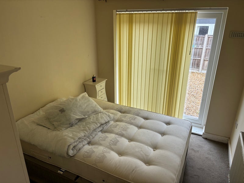 Flat Thirlmere Road in Bristol