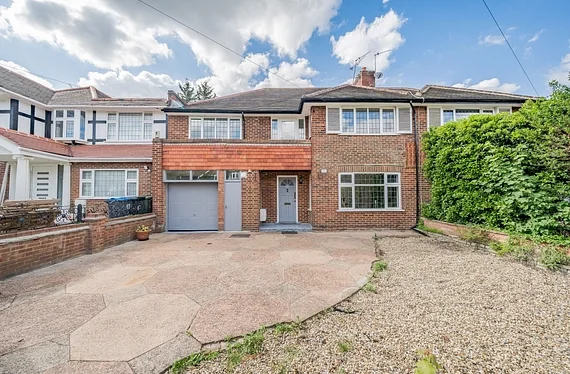 House Ullswater Crescent in Greater London