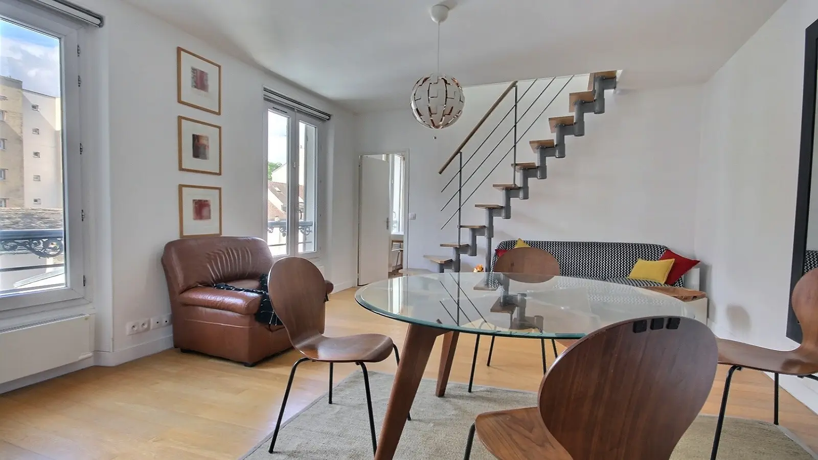 Flat Avenue du Maine in Paris