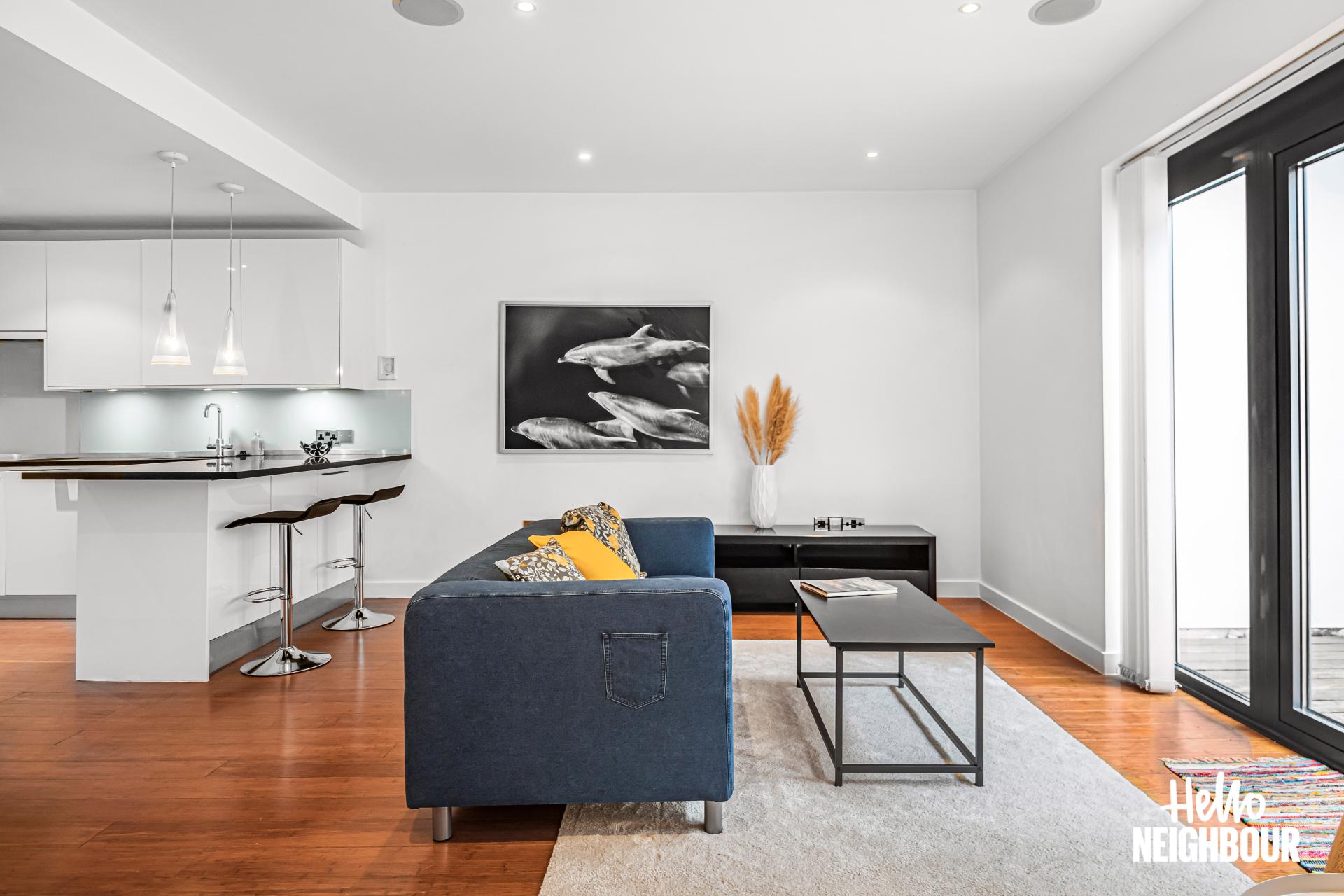 Flat Tavistock Crescent in Greater London