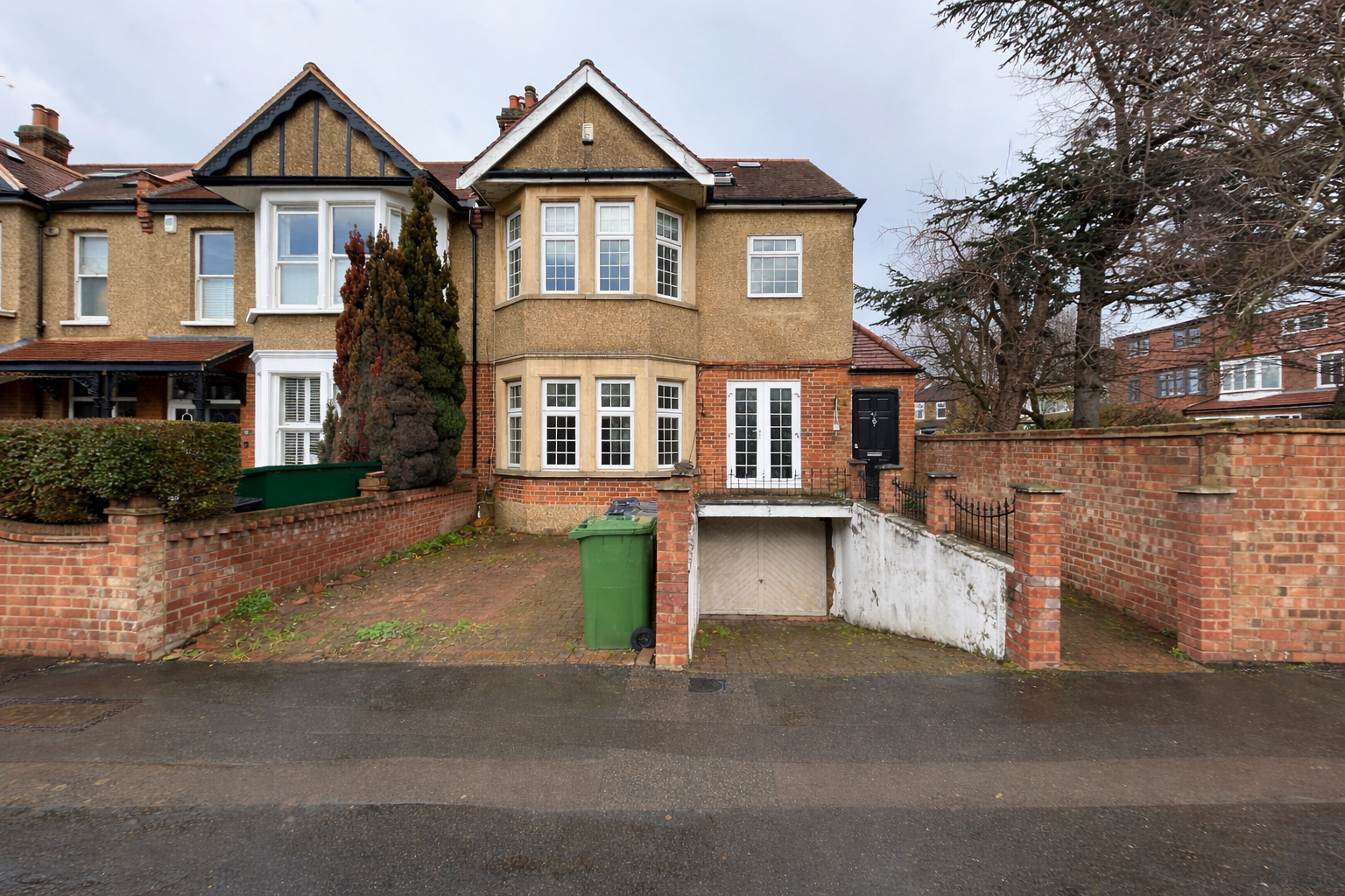 House Windsor Road in Greater London