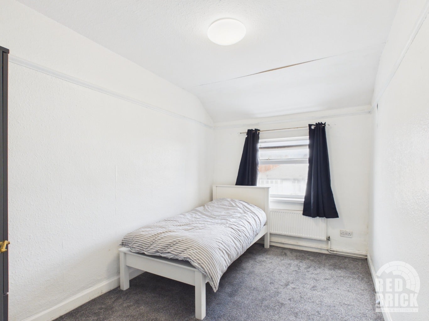 Flat Albany Road in Coventry