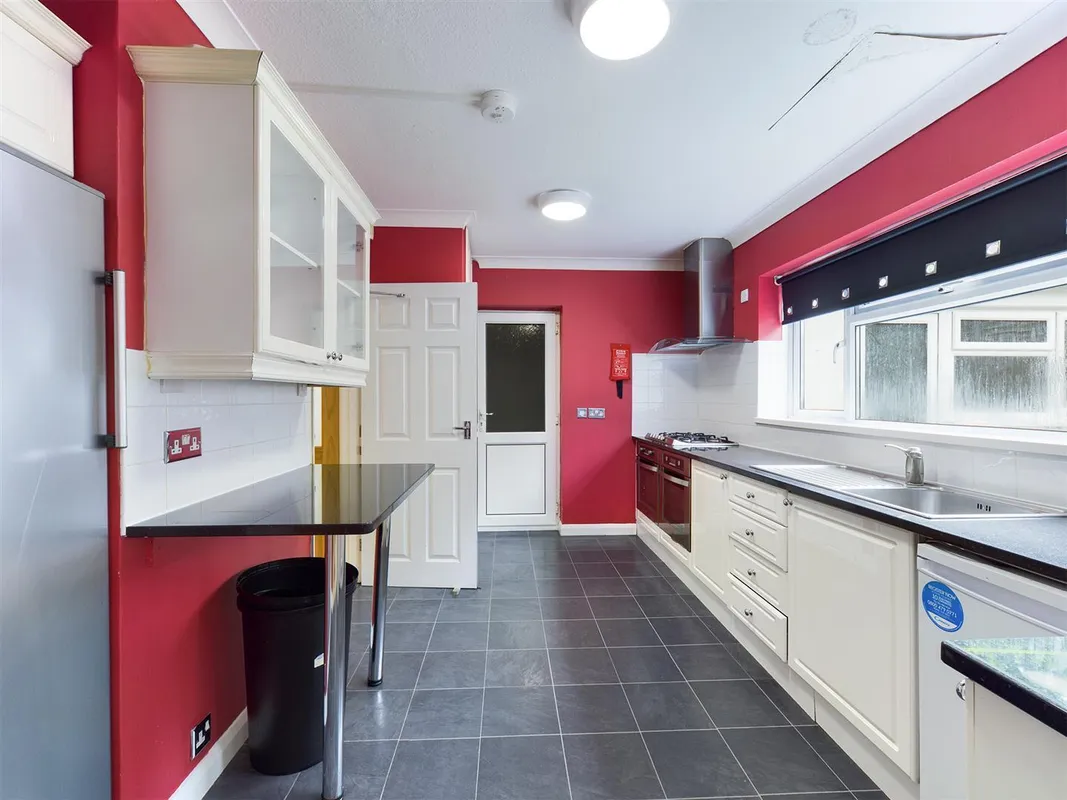 Flat Willingdon Road in Brighton