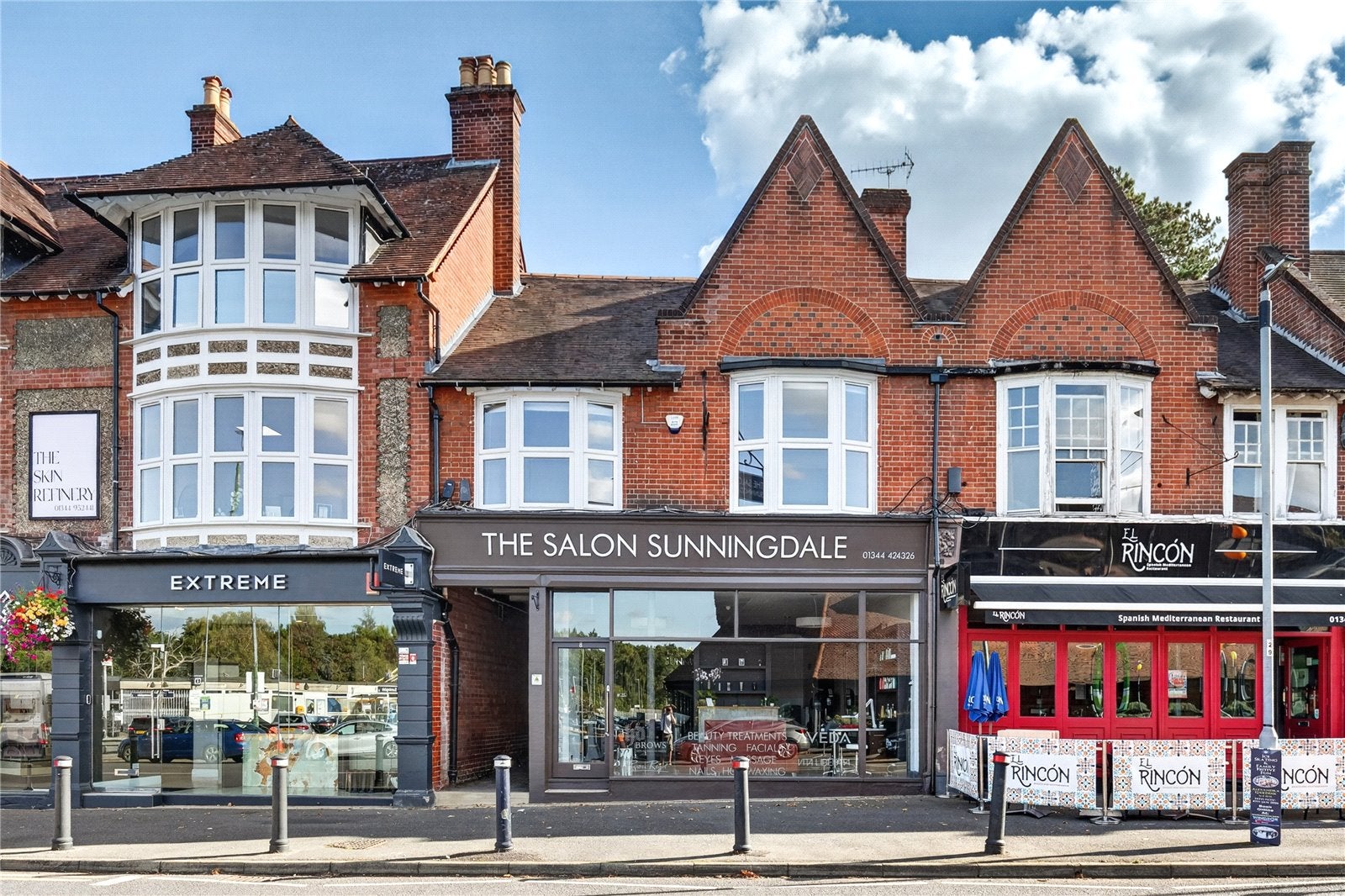 Flat London Road in Ascot