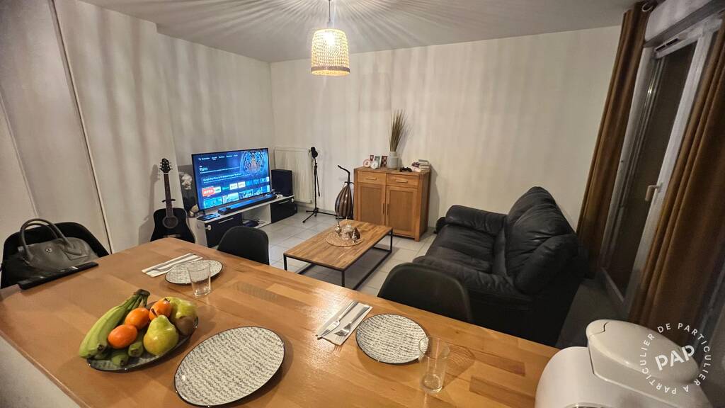Flat Rue Père André Jarlan in Évry