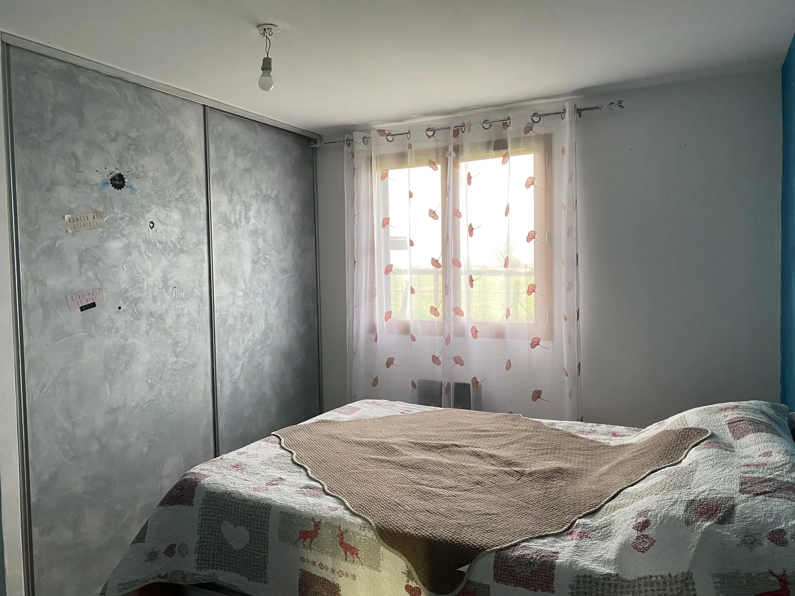 Chambre Rue d'En Haut à Diéval