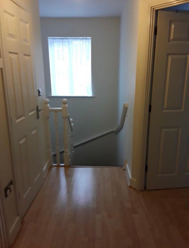 Room Pettacre Close in Greater London