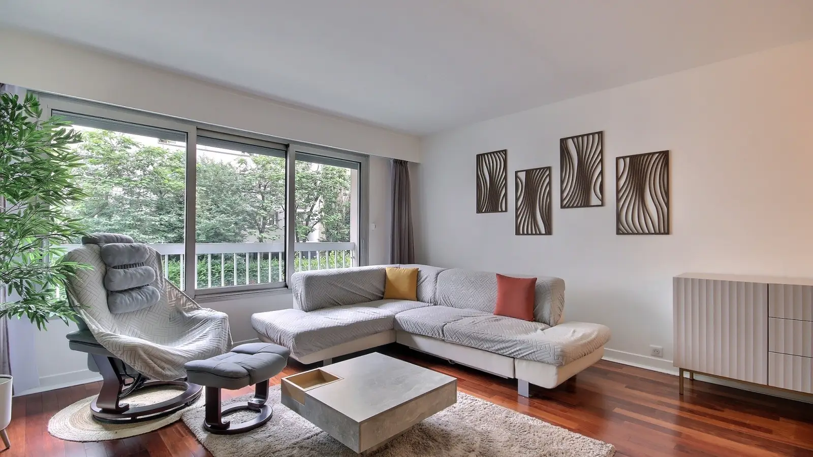 Flat Rue Beccaria in Paris