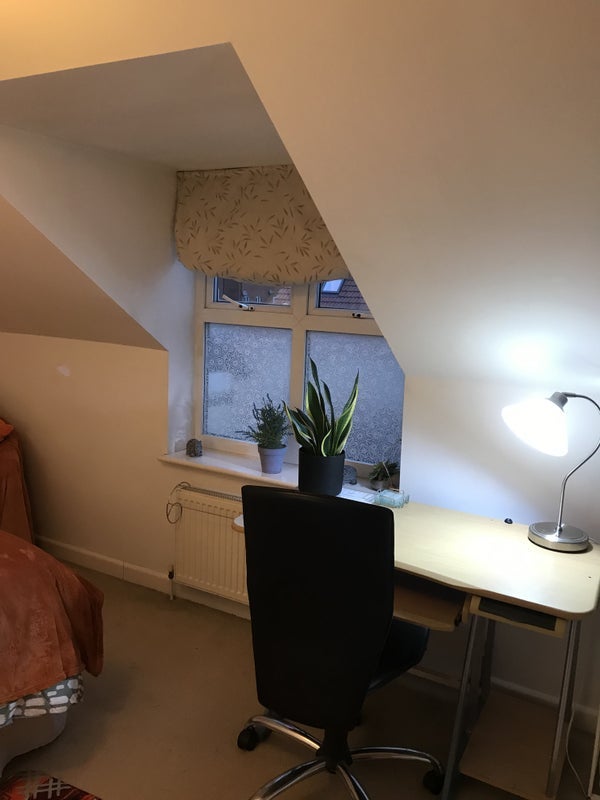 Room Sion Road in Bristol