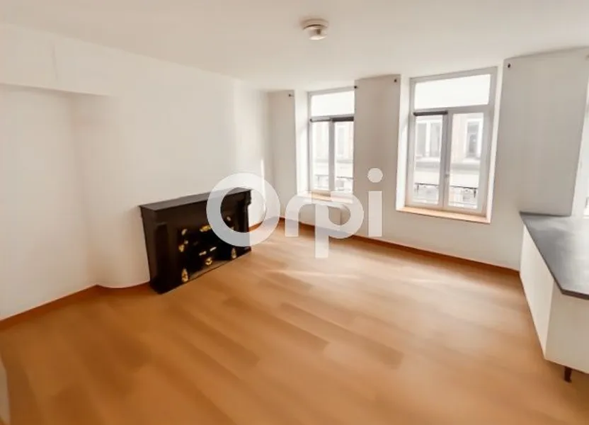 Flat Rue de Saint-Nicolas in Boulogne-sur-Mer