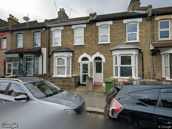 Room Braemar Road in Greater London