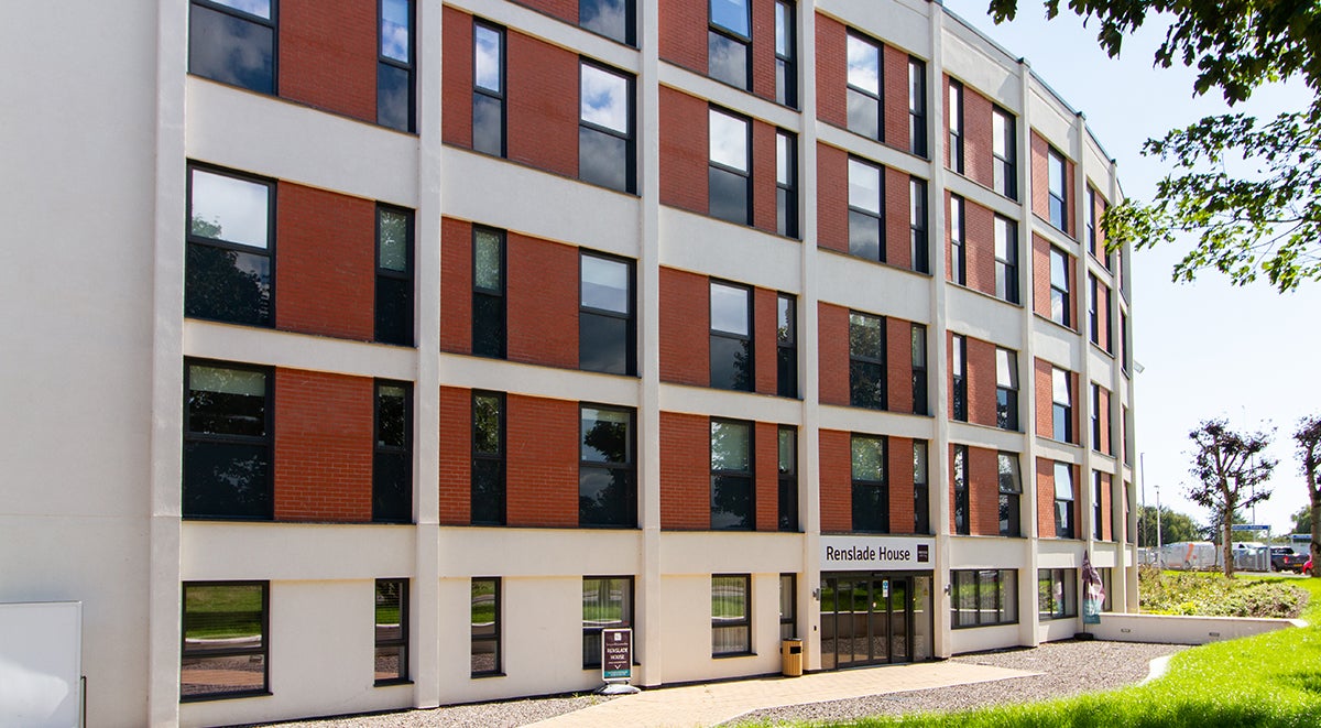 Flat Bonhay Road in Exeter
