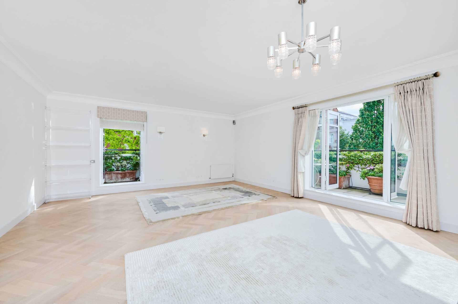 Flat St Margarets Lane in Greater London