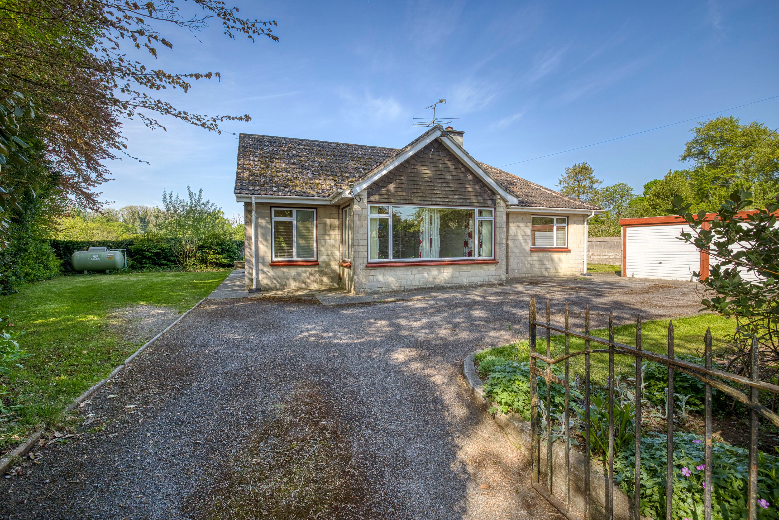 House Elm Lane in Great Elm
