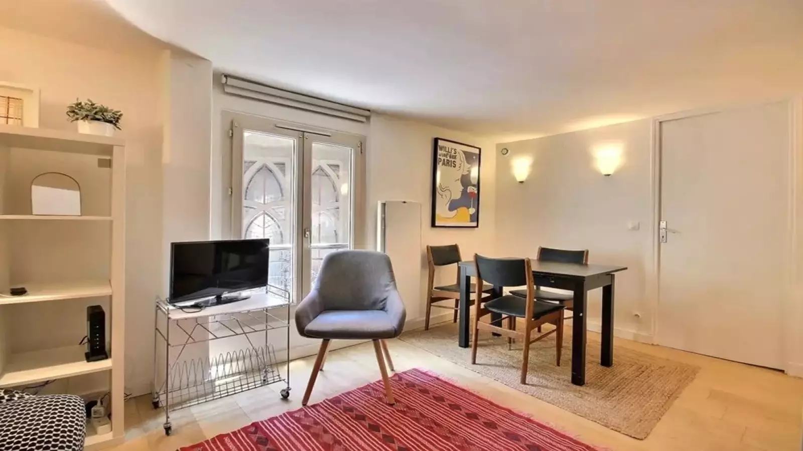 Appartement Rue des Abbesses à Paris