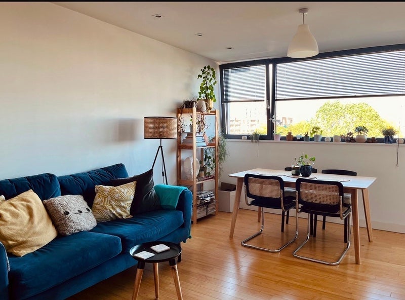 Room Acton Mews in Greater London