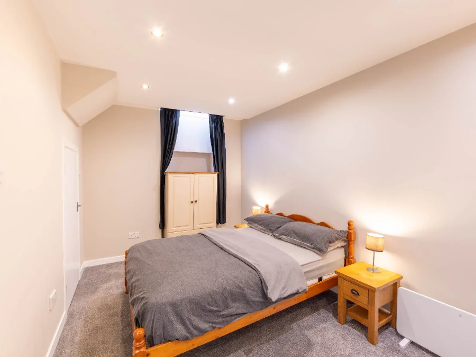 Flat East Hermitage Place in City of Edinburgh