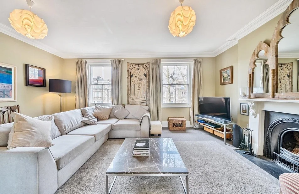 Flat Cambridge Gardens in Greater London