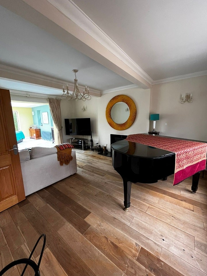 Room Trumps Green Road in Borough of Runnymede