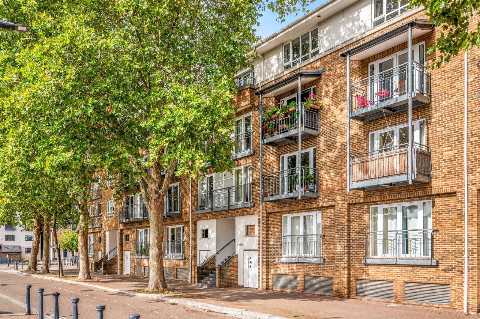 Flat Rope Street in Greater London