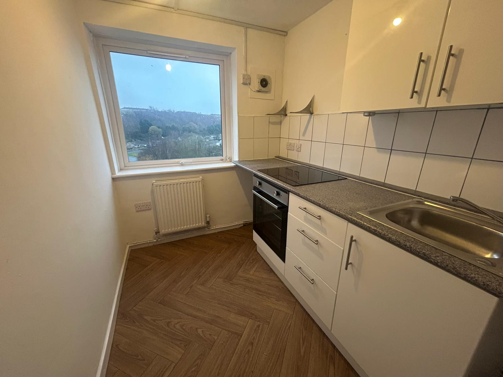 Flat Mixenden Road in Calderdale