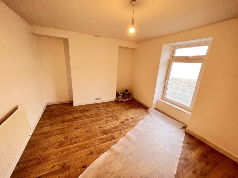Flat Richmond Terrace in Carmarthen