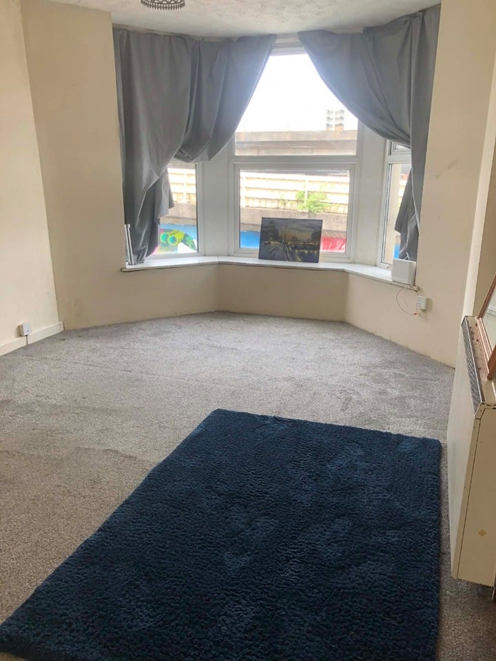 Flat Stapleton Road in Bristol