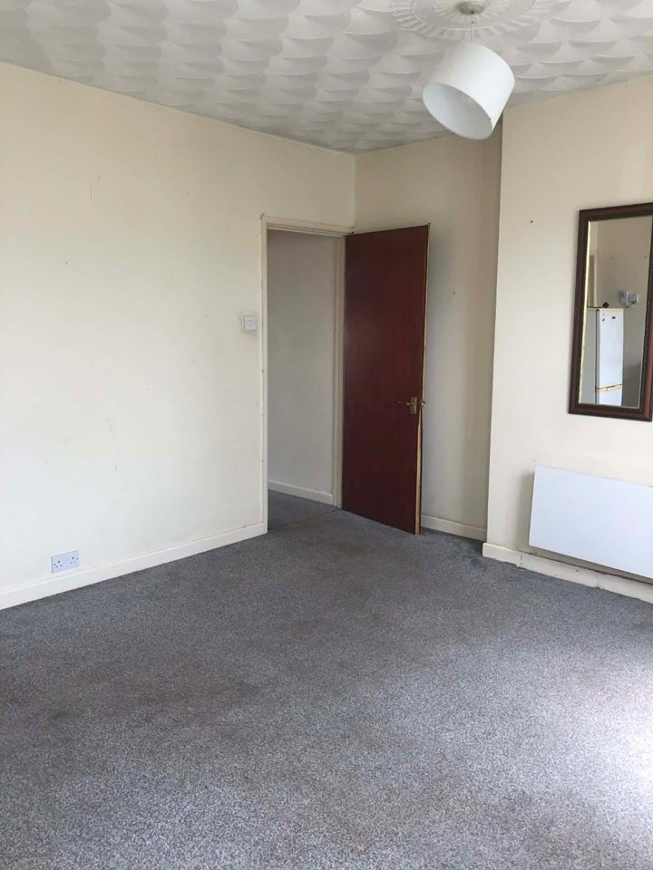 Flat Stapleton Road in Bristol