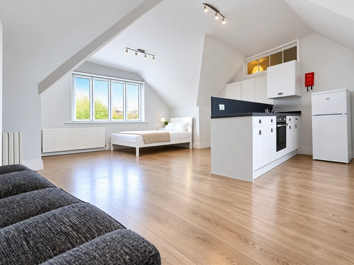 Flat Caledonian Road in Greater London