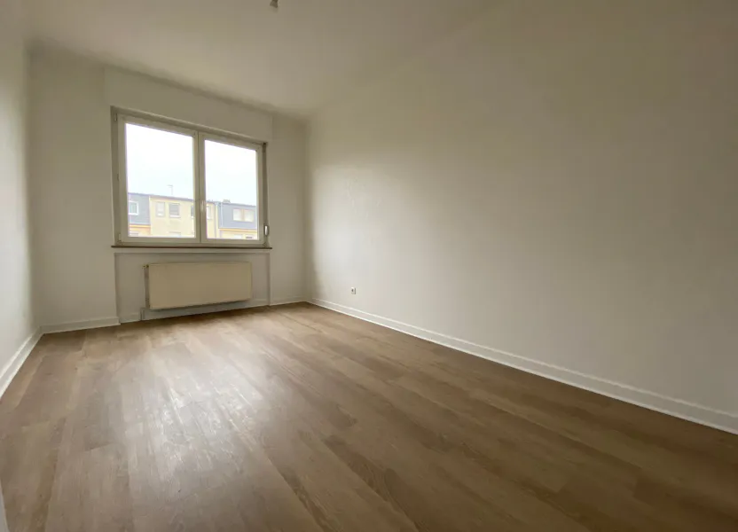 Flat Rue Robert Schuman in Longeville-lès-Metz